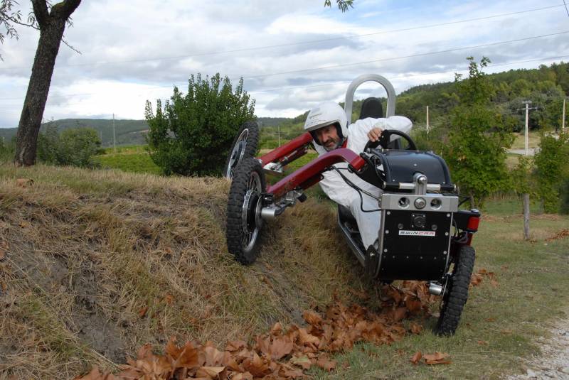 Swincar May Be Nothing New, but It Still Throws You Into a World of Electric Off-Road Fun